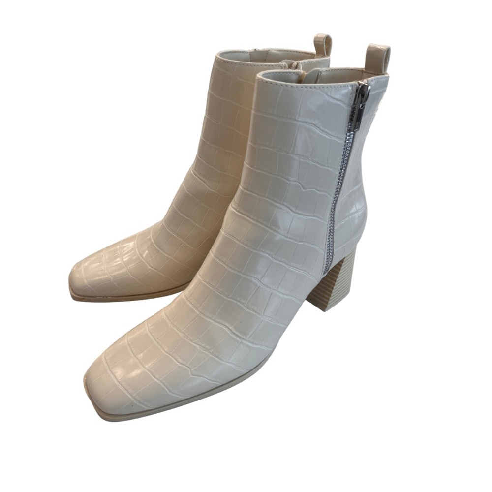 Chic Croc-Embossed Square Toe Ankle Boots